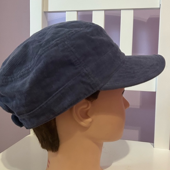 Carhartt Women’s Corduroy Hat - Picture 6 of 9